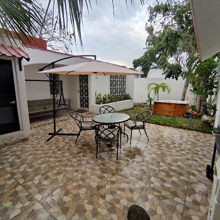 Villa Tulipan Cancún Exteriör bild